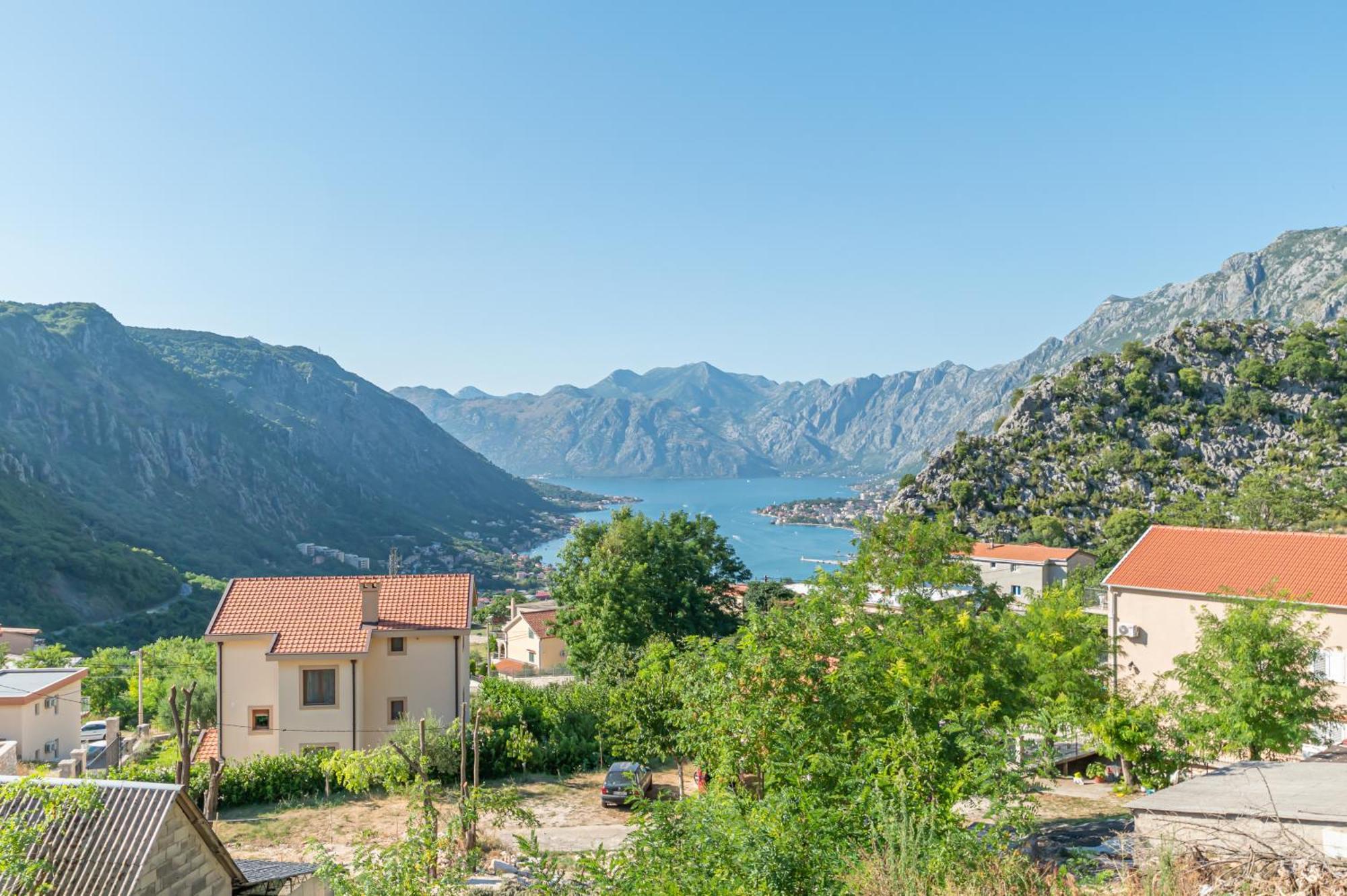 Red Hill Kotor Exterior foto